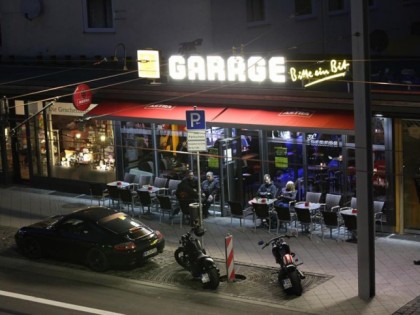 照片: Joe's Garage